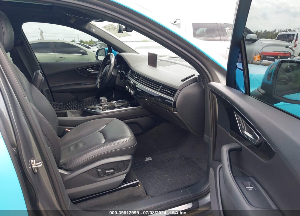2017 AUDI Q7 3.0T PREMIUM VIN: WA1LAAF75HD018822