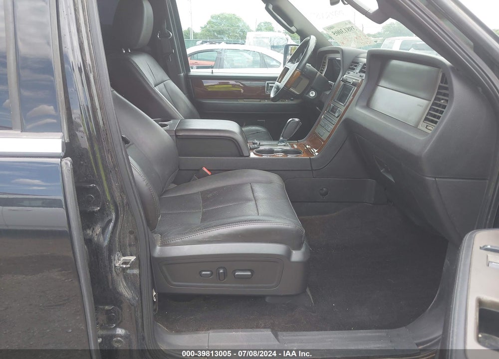 2013 LINCOLN NAVIGATOR VIN: 5LMJJ2J57DEL09537