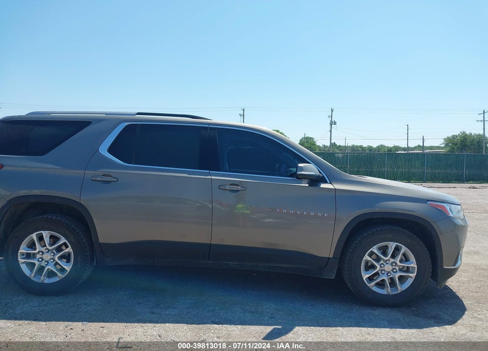 2018 CHEVROLET TRAVERSE 1LT VIN: 1GNEVGKW4JJ265007