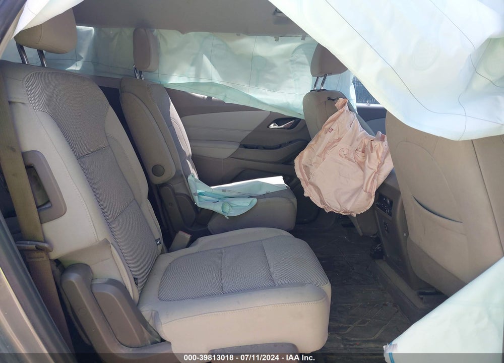 2018 CHEVROLET TRAVERSE 1LT VIN: 1GNEVGKW4JJ265007