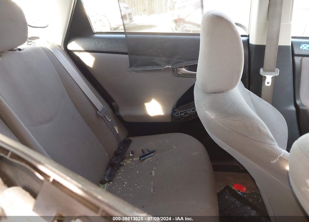 2013 TOYOTA PRIUS TWO VIN: JTDKN3DU2D0354388