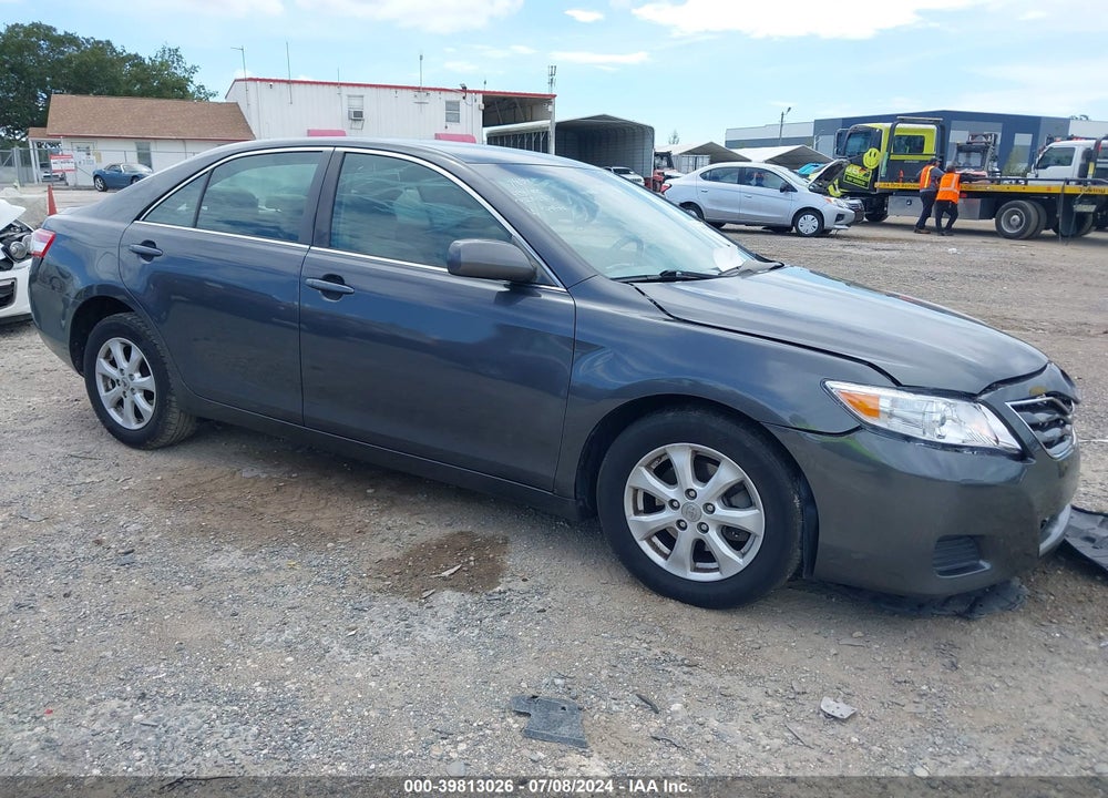 2011 TOYOTA CAMRY LE VIN: 4T1BF3EK5BU188198