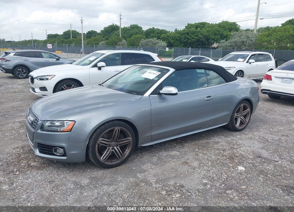 2010 AUDI S5 3.0 PREMIUM PLUS VIN: WAUCGAFH1AN026250