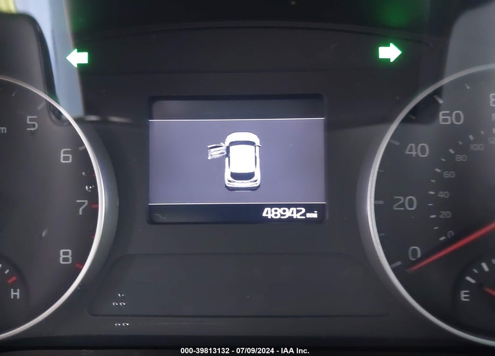 2021 KIA SELTOS EX VIN: KNDERCAA1M7096335
