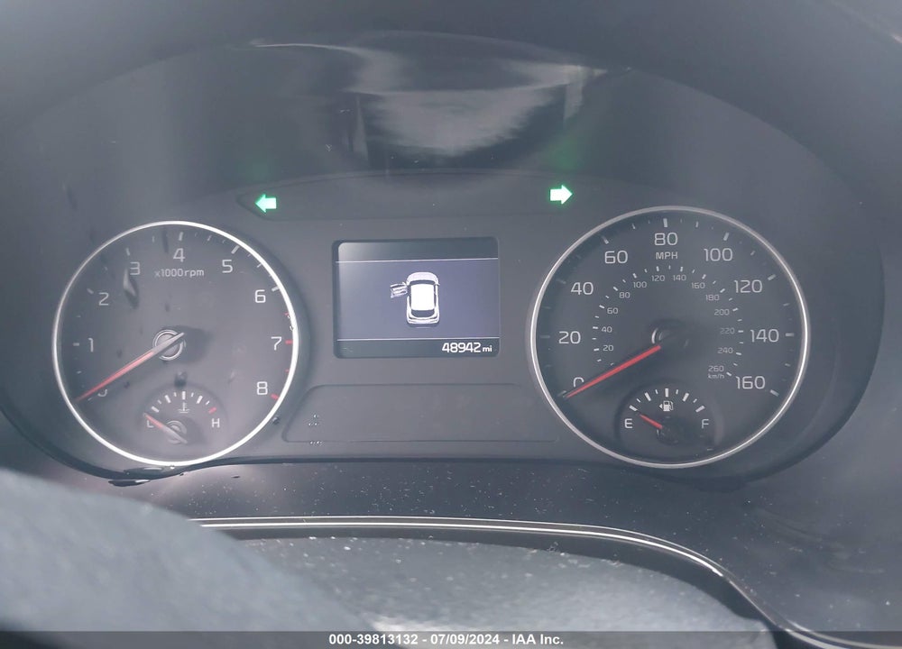 2021 KIA SELTOS EX VIN: KNDERCAA1M7096335