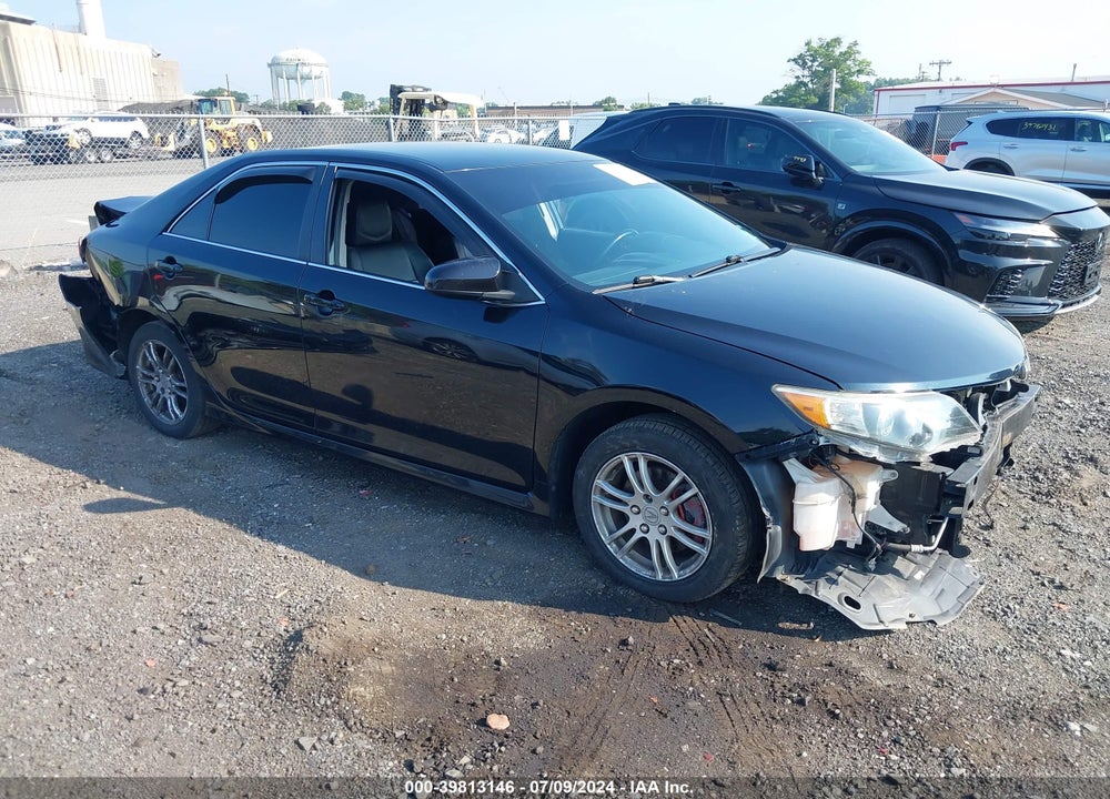 2012 TOYOTA CAMRY SE VIN: 4T1BF1FK9CU083880