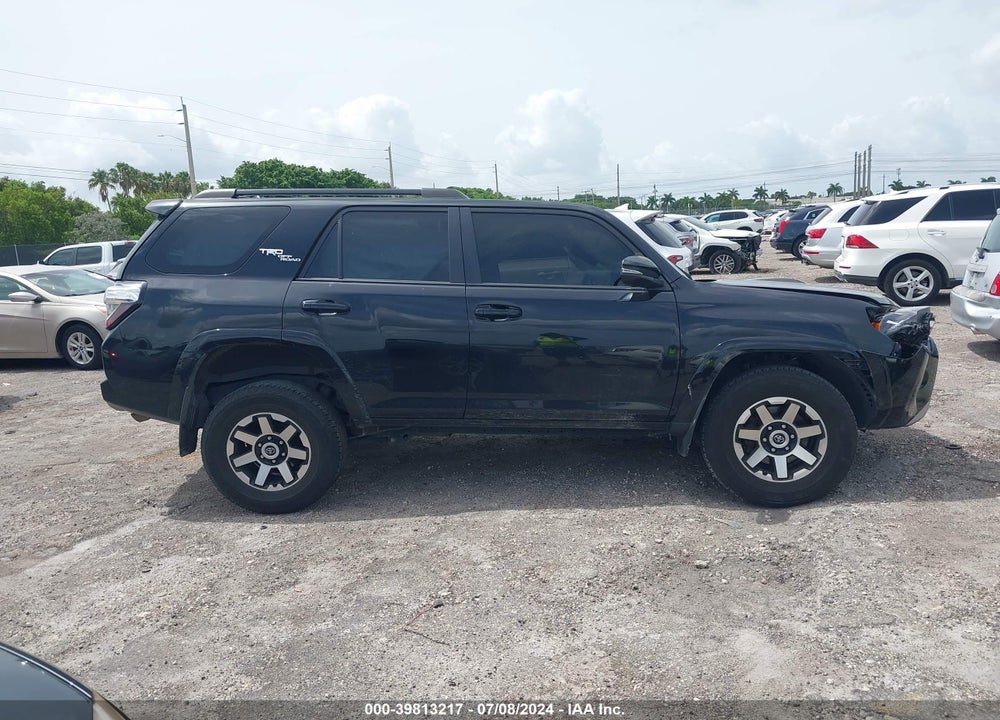 2021 TOYOTA 4RUNNER TRD OFF ROAD PREMIUM VIN: JTERU5JR1M5855834