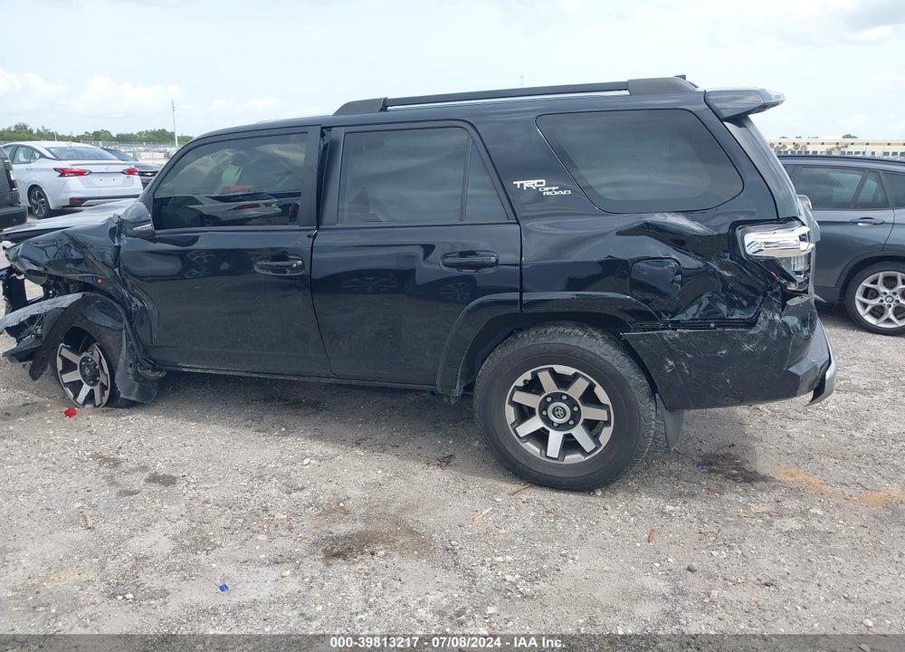 2021 TOYOTA 4RUNNER TRD OFF ROAD PREMIUM VIN: JTERU5JR1M5855834