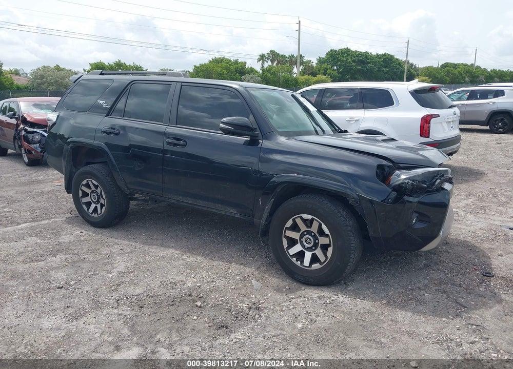 2021 TOYOTA 4RUNNER TRD OFF ROAD PREMIUM VIN: JTERU5JR1M5855834
