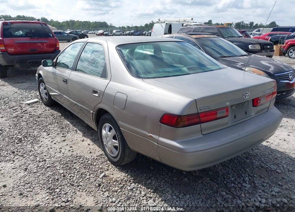1997 TOYOTA CAMRY CE VIN: 4T1BG22K7VU158247