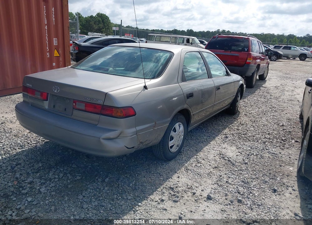 1997 TOYOTA CAMRY CE VIN: 4T1BG22K7VU158247