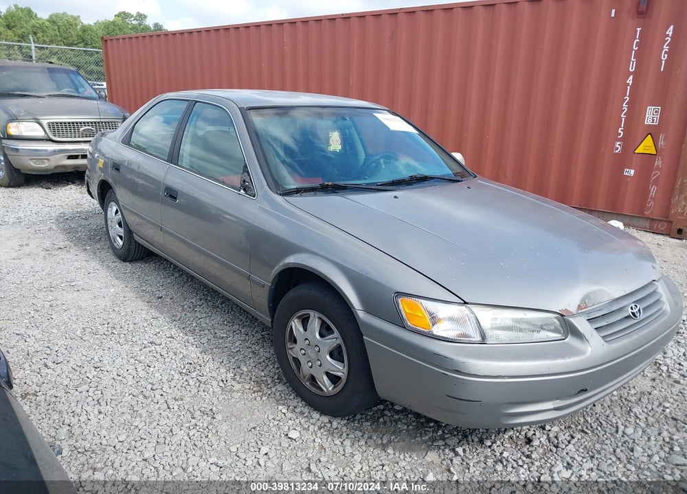 1997 TOYOTA CAMRY CE VIN: 4T1BG22K7VU158247