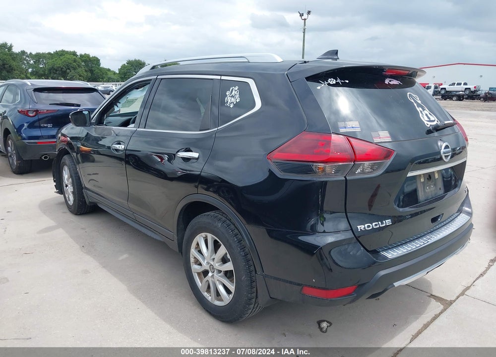 2018 NISSAN ROGUE SV VIN: 5N1AT2MT3JC846811