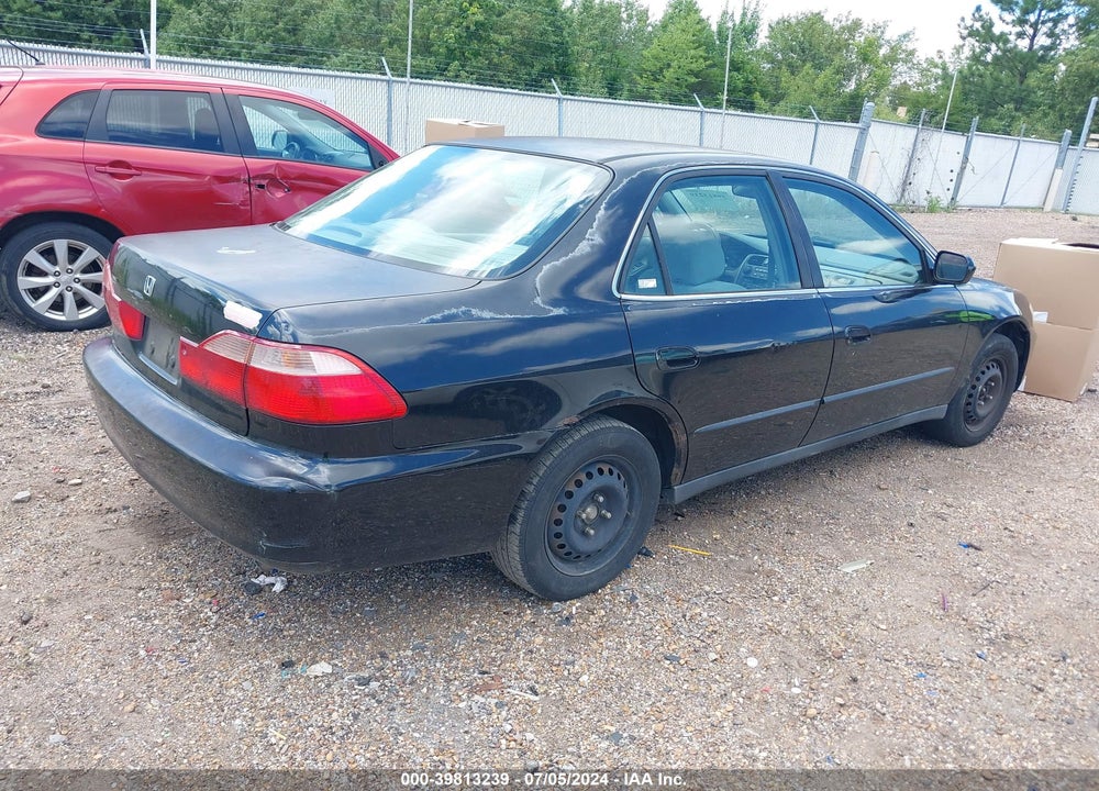 1999 HONDA ACCORD LX VIN: 1HGCG5641XA093441