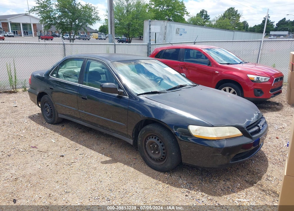 1999 HONDA ACCORD LX VIN: 1HGCG5641XA093441