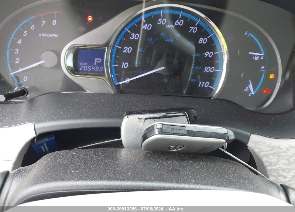 2014 TOYOTA SIENNA LIMITED V6 7 PASSENGER VIN: 5TDYK3DCXES412398