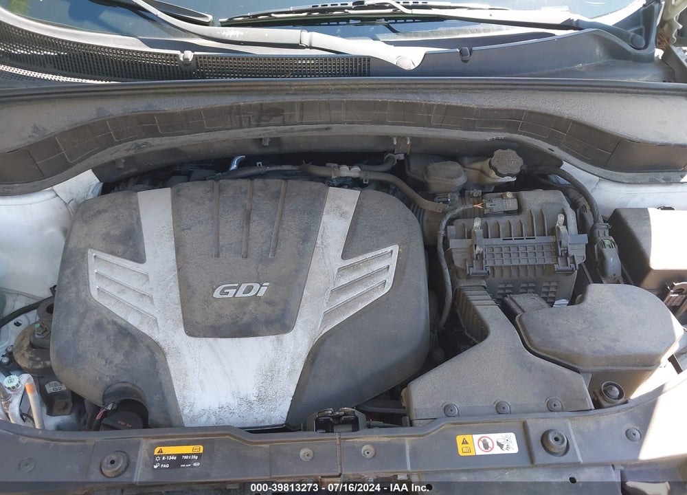 2015 KIA SORENTO LX V6 VIN: 5XYKTDA7XFG625057