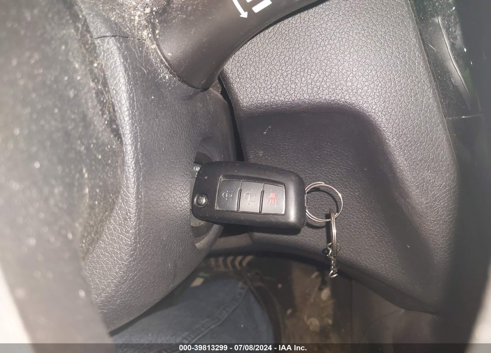 2019 NISSAN ROGUE S VIN: 5N1AT2MV1KC816676