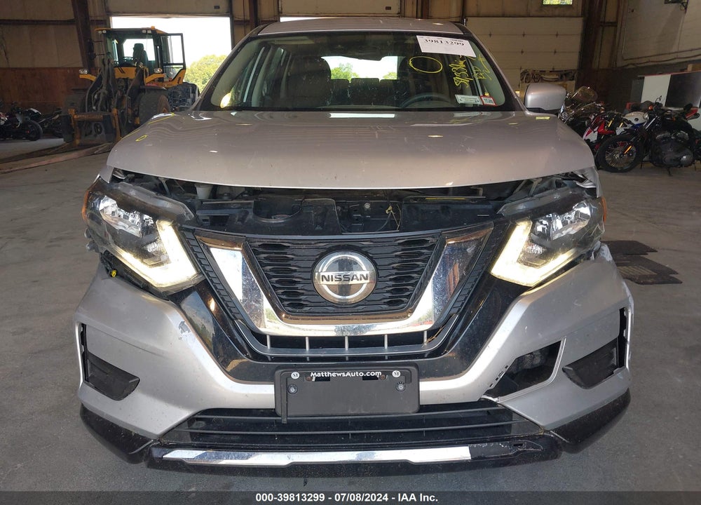 2019 NISSAN ROGUE S VIN: 5N1AT2MV1KC816676