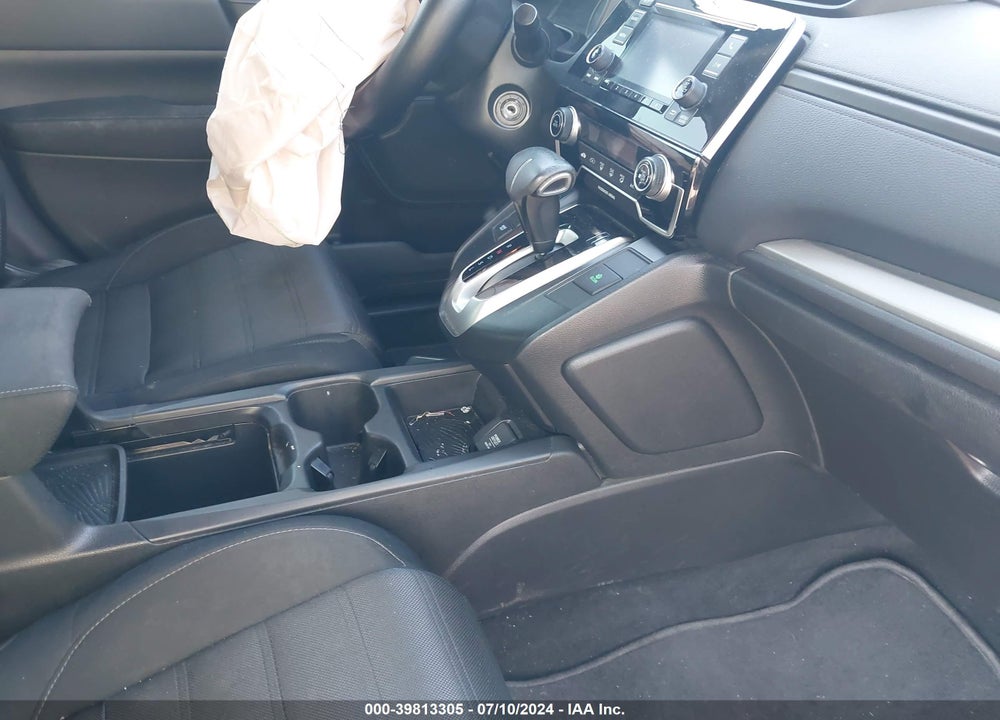 2019 HONDA CR-V LX VIN: 2HKRW5H39KH409573