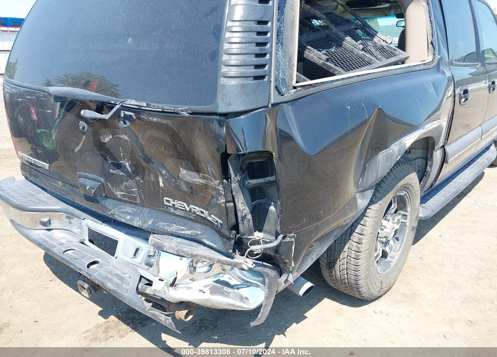 2002 CHEVROLET SUBURBAN 1500 LT VIN: 3GNFK16Z22G257120