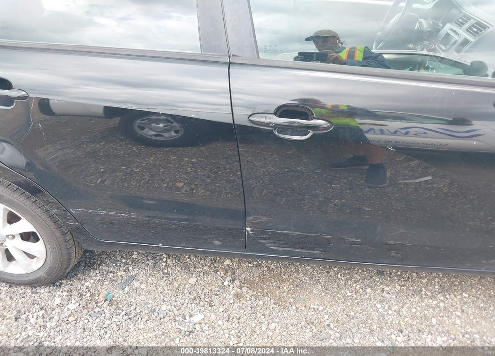 2013 KIA RIO EX VIN: KNADN4A30D6172869