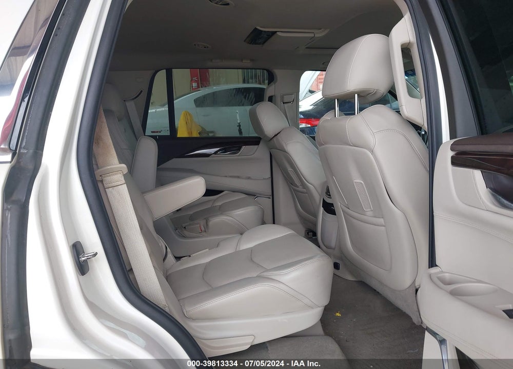2015 CADILLAC ESCALADE LUXURY VIN: 1GYS4BKJXFR297114