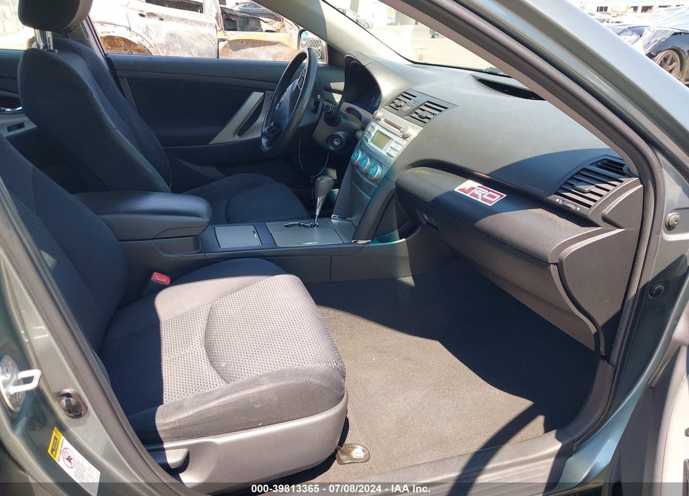 2008 TOYOTA CAMRY SE VIN: 4T1BE46K28U749179