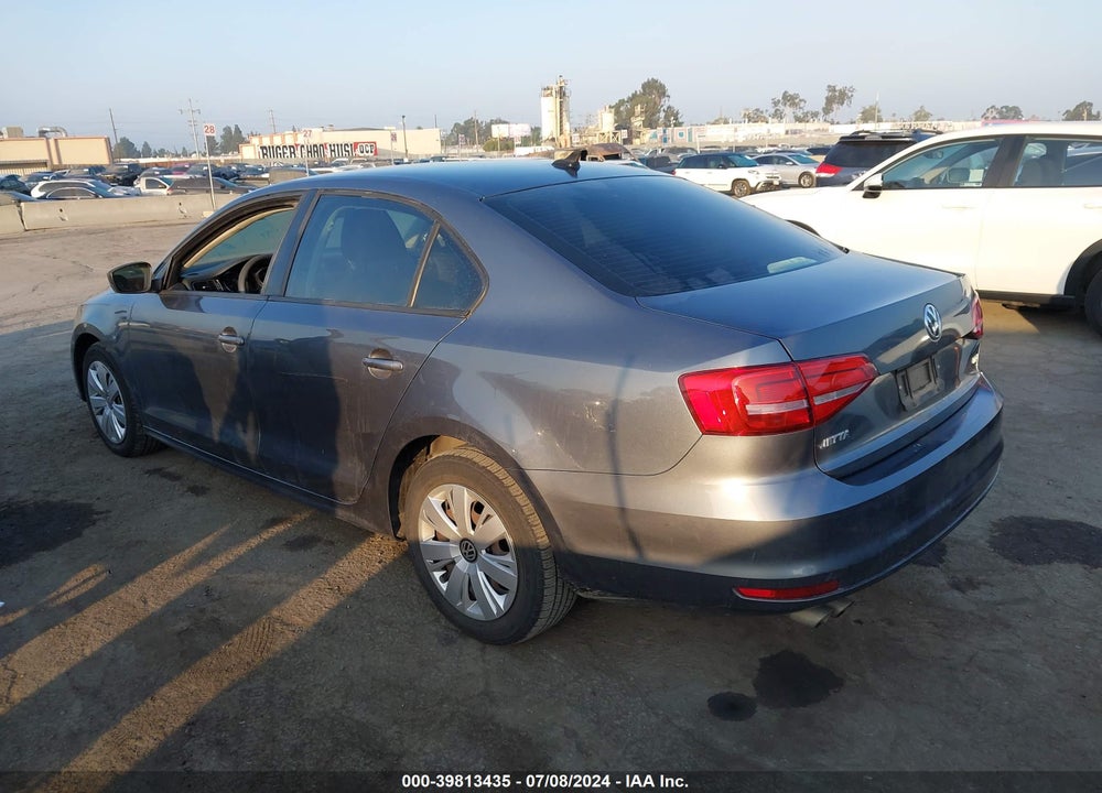 2015 VOLKSWAGEN JETTA 2.0L TDI S VIN: 3VWLA7AJ3FM330924