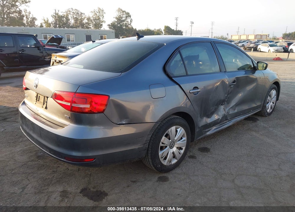 2015 VOLKSWAGEN JETTA 2.0L TDI S VIN: 3VWLA7AJ3FM330924
