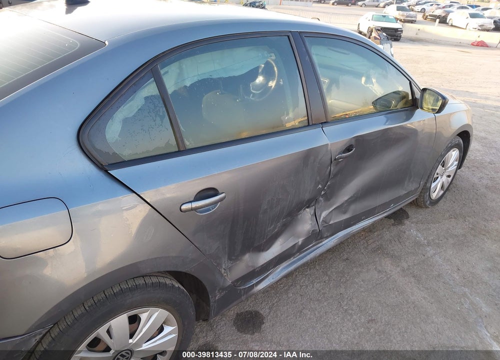 2015 VOLKSWAGEN JETTA 2.0L TDI S VIN: 3VWLA7AJ3FM330924