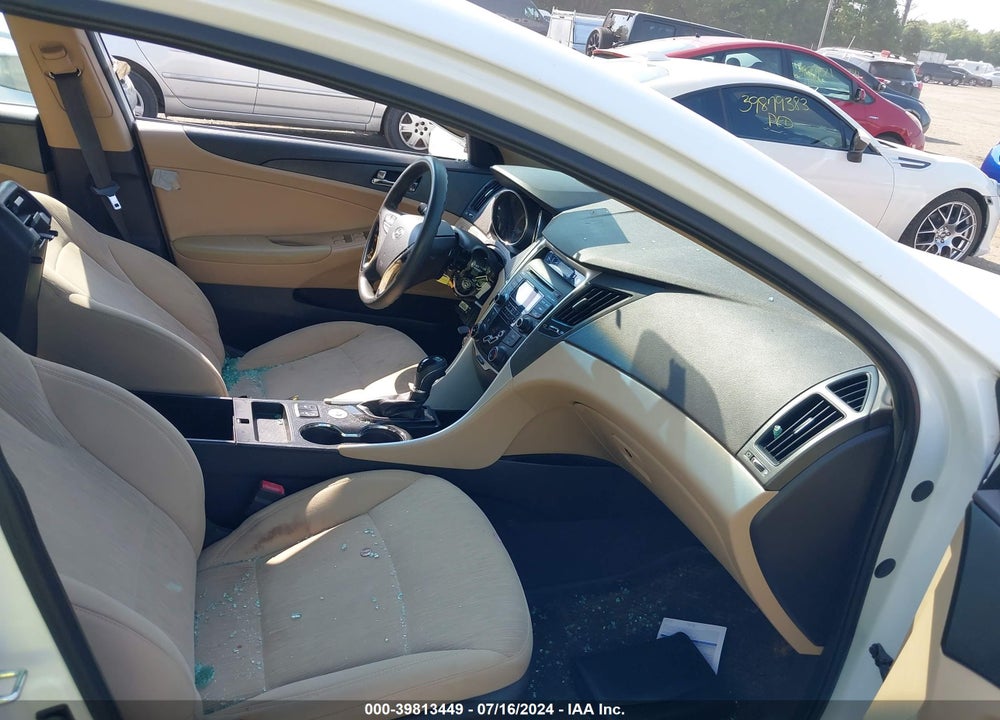 2013 HYUNDAI SONATA GLS VIN: 5NPEB4AC3DH727190