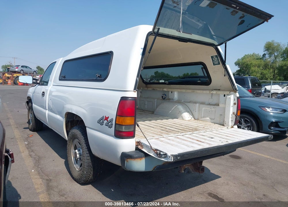 2004 GMC SIERRA 1500 WORK TRUCK VIN: 1GTEK14V44E188008