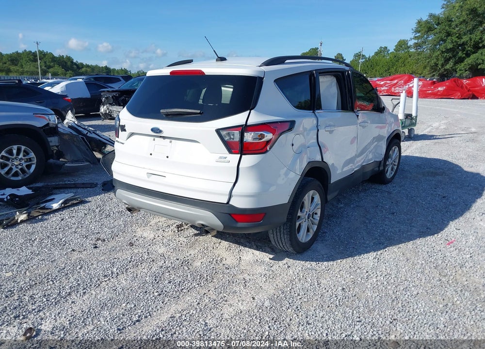 2018 FORD ESCAPE SE VIN: 1FMCU0G95JUC63435