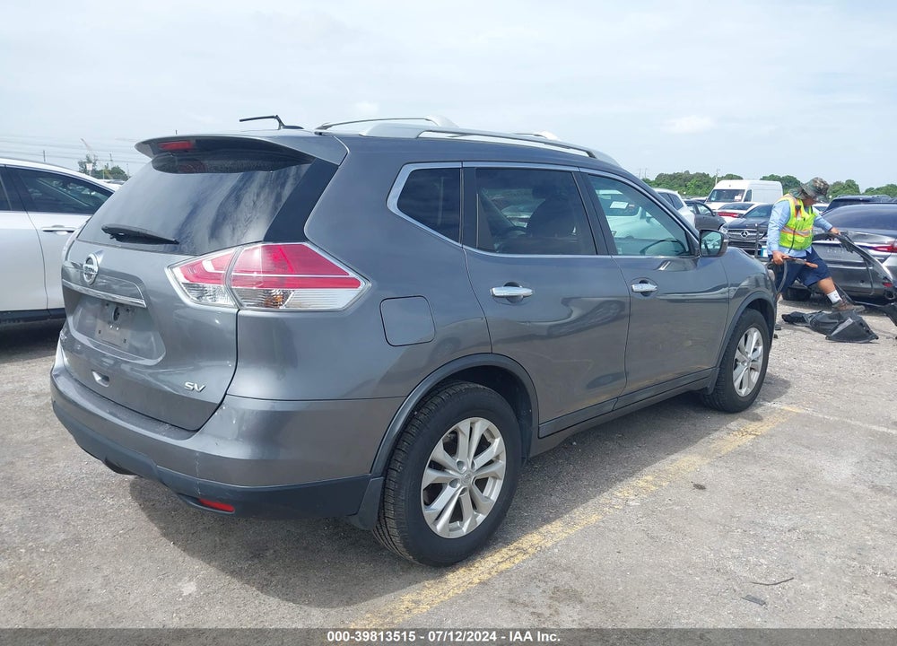 2015 NISSAN ROGUE SV VIN: 5N1AT2ML1FC919021