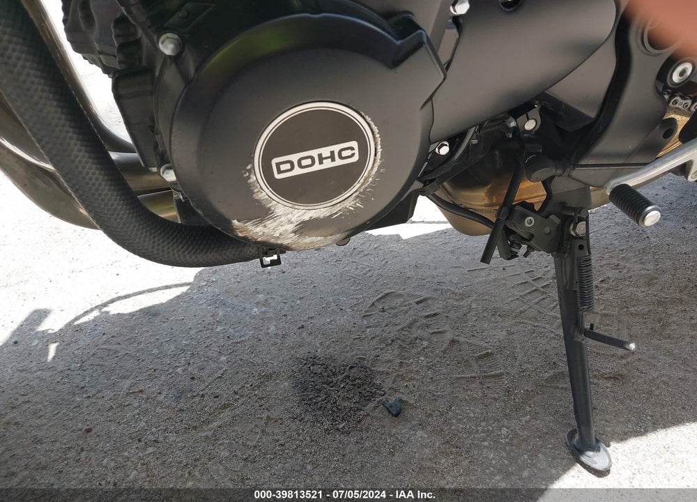 2022 KAWASAKI ZR900 VIN: JKAZR2E1XNA010136