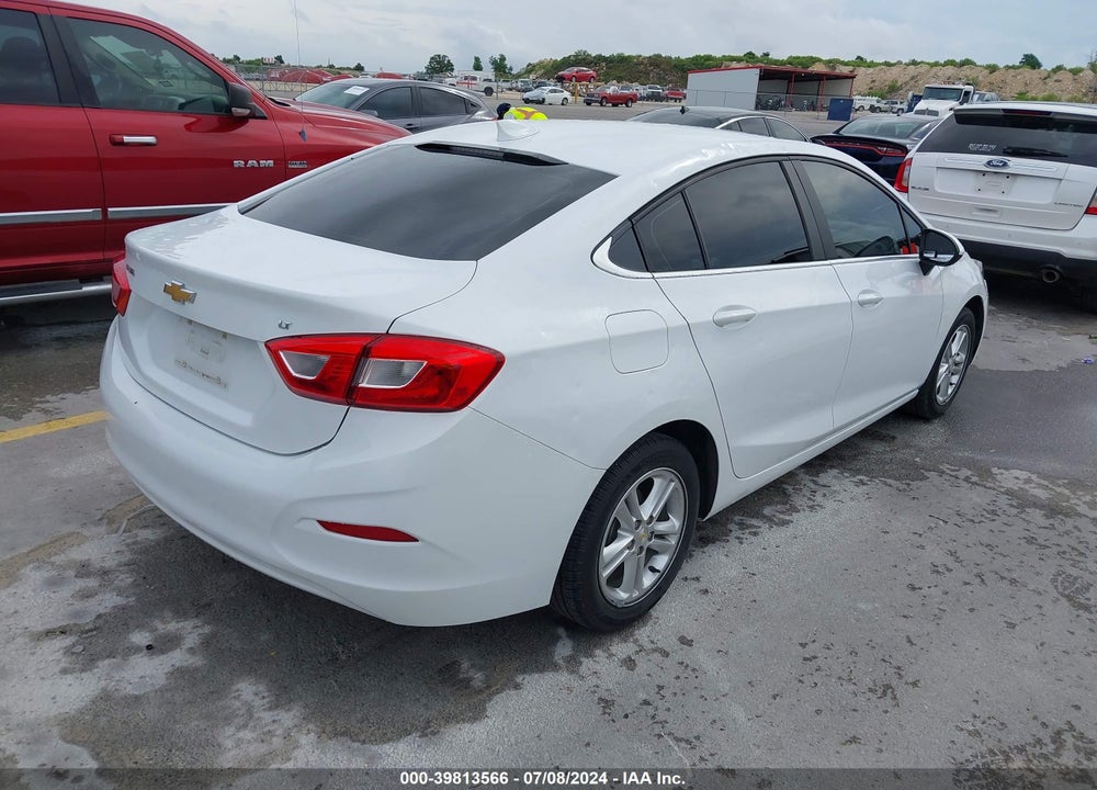 2018 CHEVROLET CRUZE LT AUTO VIN: 1G1BE5SMXJ7156247