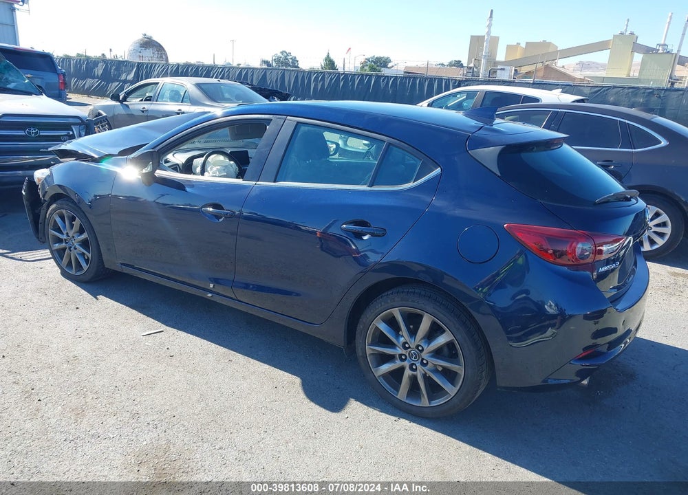 2018 MAZDA 3 GRAND TOURING VIN: 3MZBN1M32JM269391