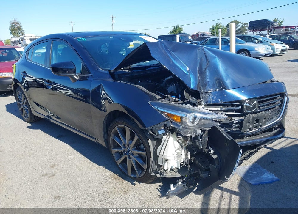 2018 MAZDA 3 GRAND TOURING VIN: 3MZBN1M32JM269391