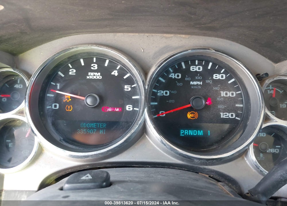 2011 GMC SIERRA 2500HD WORK TRUCK VIN: 1GT01ZCG3BF113872