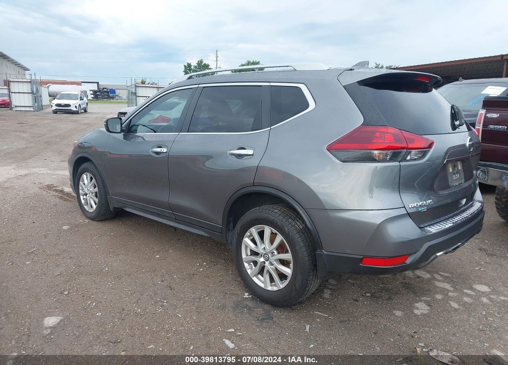 2018 NISSAN ROGUE SV VIN: 5N1AT2MV3JC817679