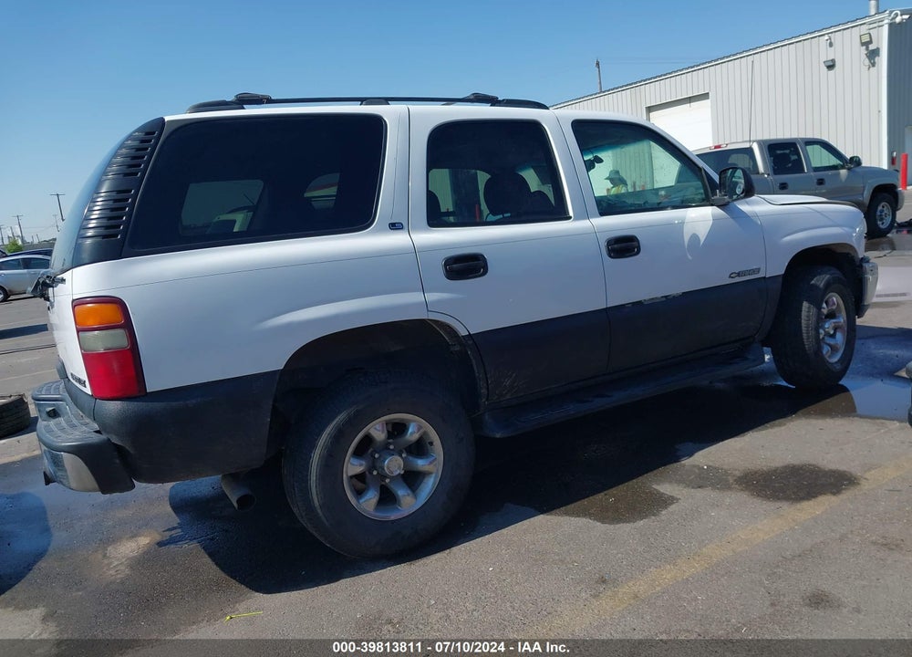 2002 CHEVROLET TAHOE LS VIN: 1GNEK13Z72R206955