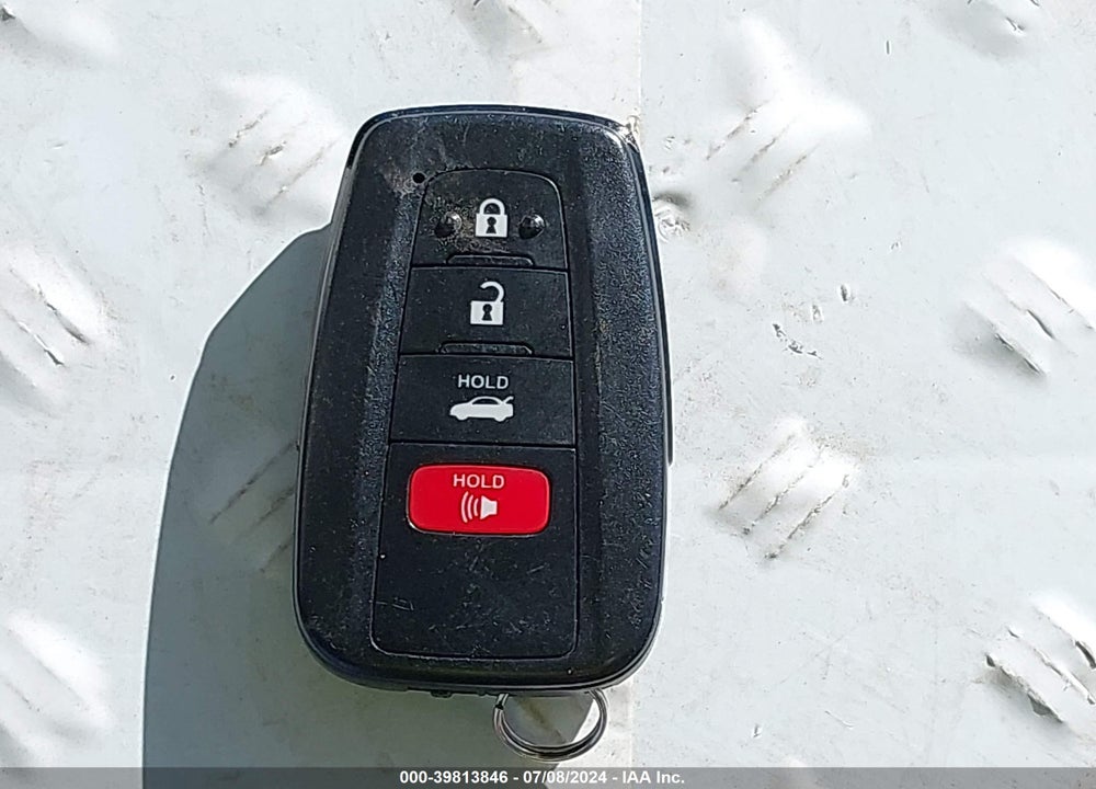 2020 TOYOTA COROLLA LE VIN: JTDHPRAEXLJ068169