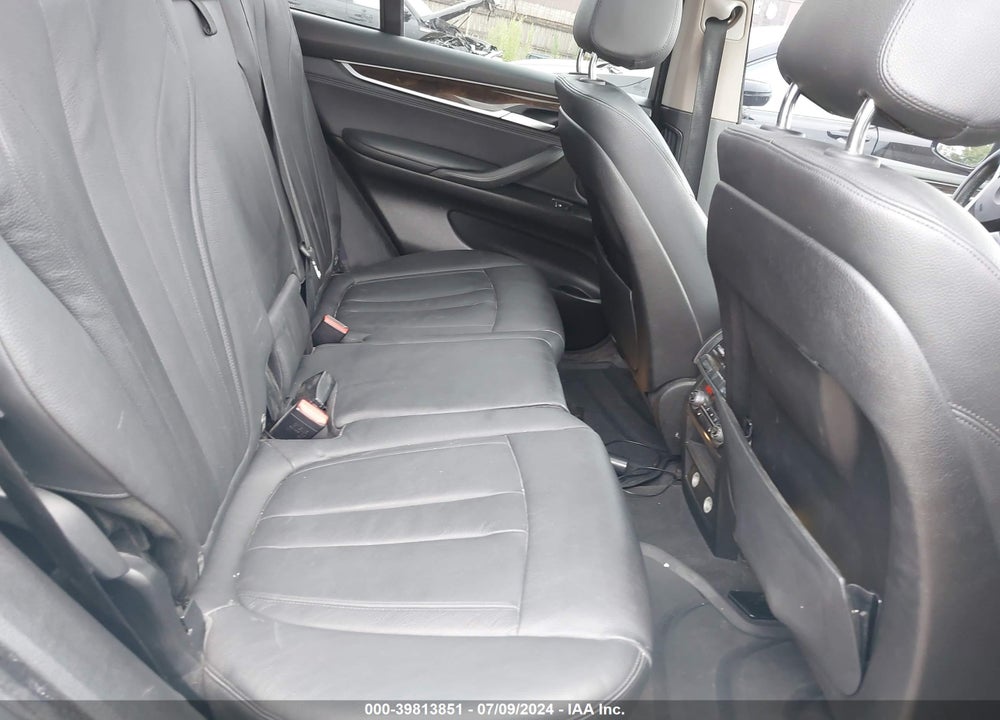 2015 BMW X5 XDRIVE35I VIN: 5UXKR0C58F0K70624