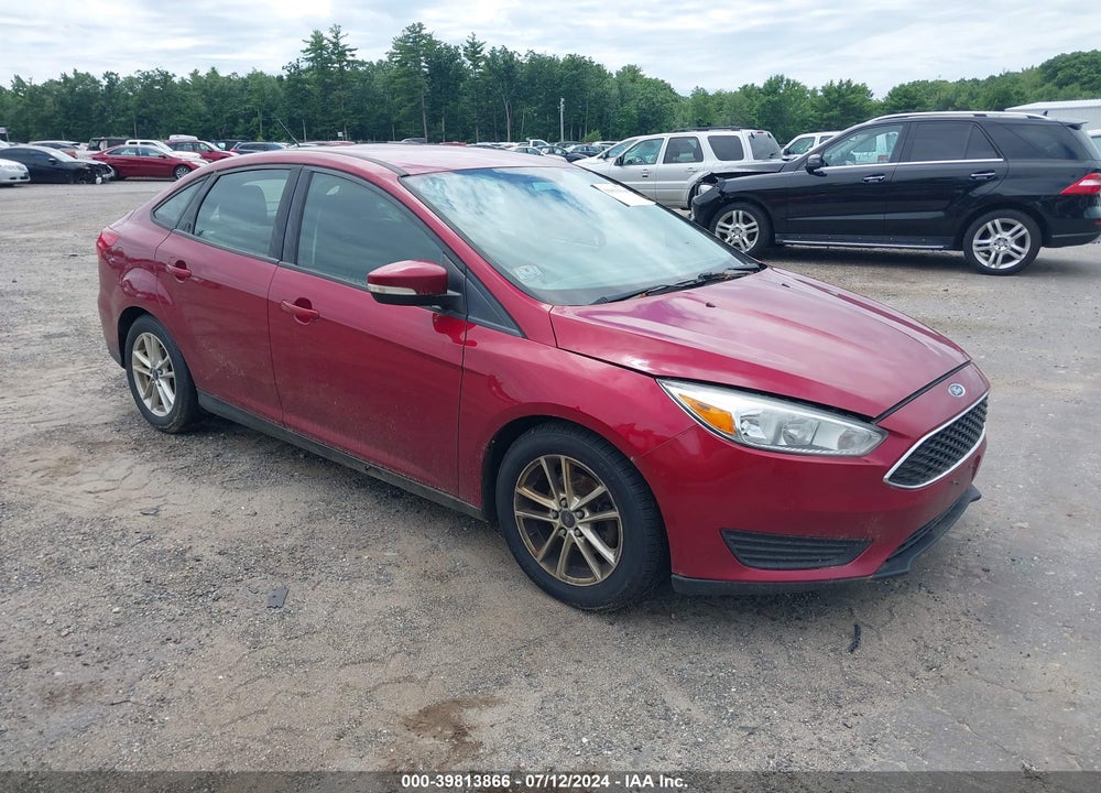 2015 FORD FOCUS SE VIN: 1FADP3F28FL272736