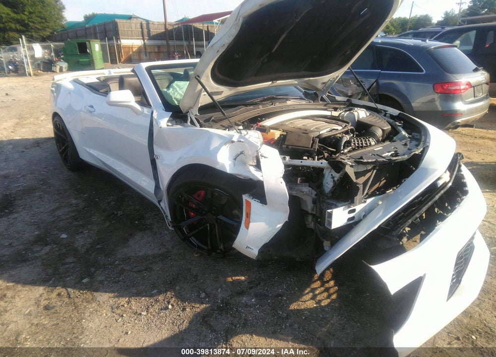 2018 CHEVROLET CAMARO 2SS VIN: 1G1FH3D73J0100017