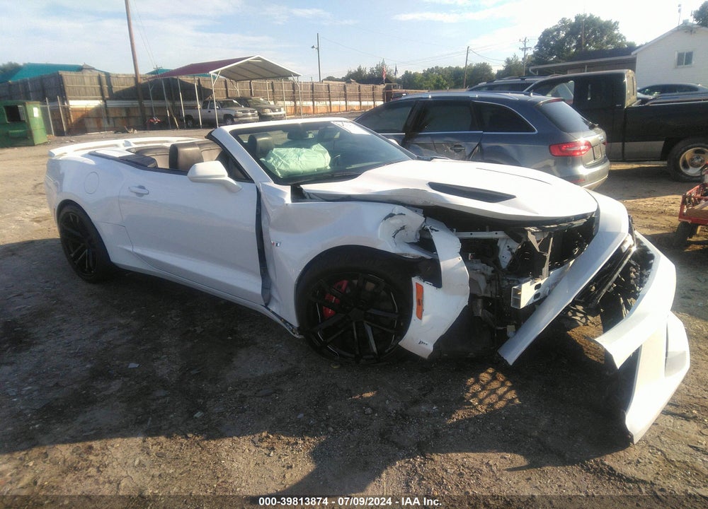2018 CHEVROLET CAMARO 2SS VIN: 1G1FH3D73J0100017
