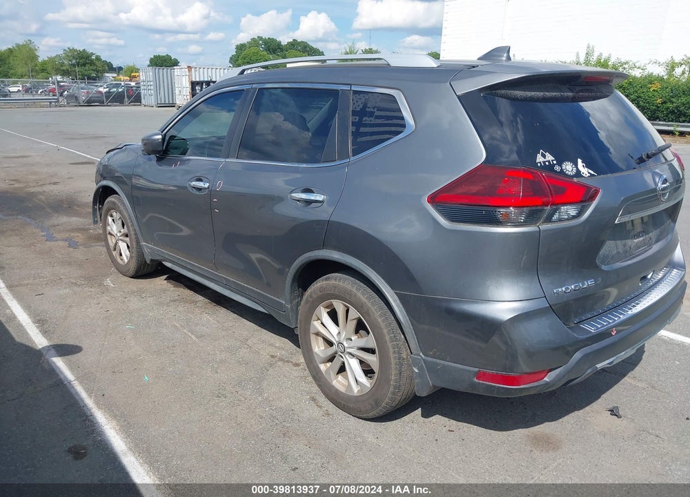 2018 NISSAN ROGUE S VIN: JN8AT2MT2JW469038