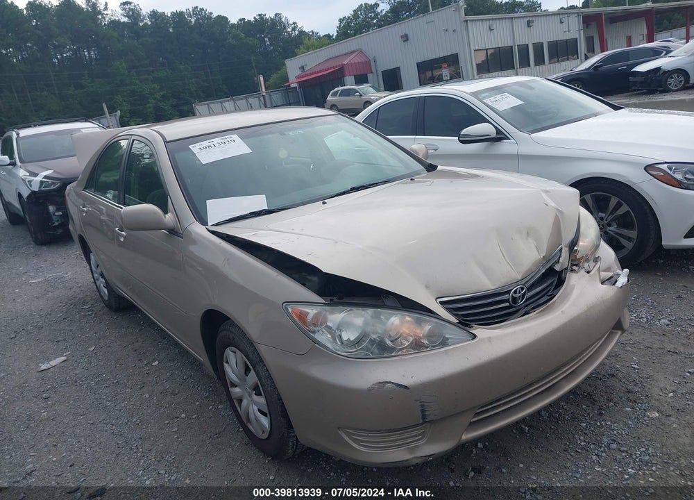 2005 TOYOTA CAMRY LE VIN: 4T1BE32K05U083208