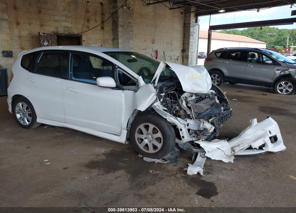 2009 HONDA FIT SPORT VIN: JHMGE88459C007171